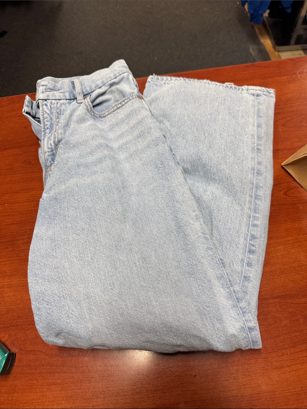American eagle curvy super high rise baggy straight jeans size 4 short // 100464